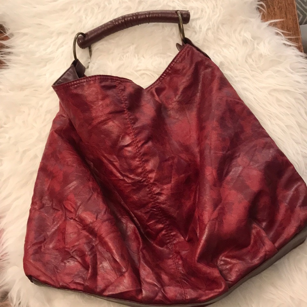 Chinese Laundry hobo style purse
